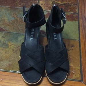 Sorel Black Wedges